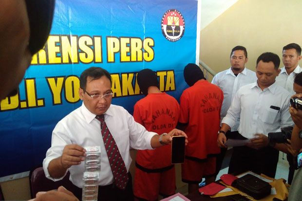 Tawarkan Teman Kencan...