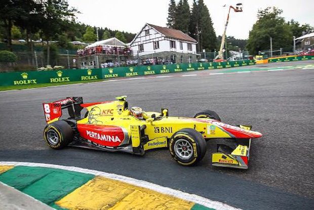 Sean Tanpa Poin, Giovinazzi...