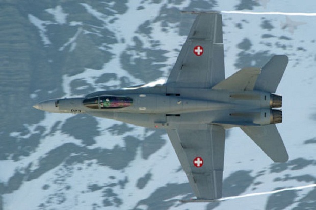 Jet Tempur Swiss Hilang...