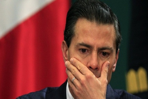Universitas: Tesis Presiden...