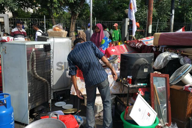 Usai Penggusuran, Puluhan...