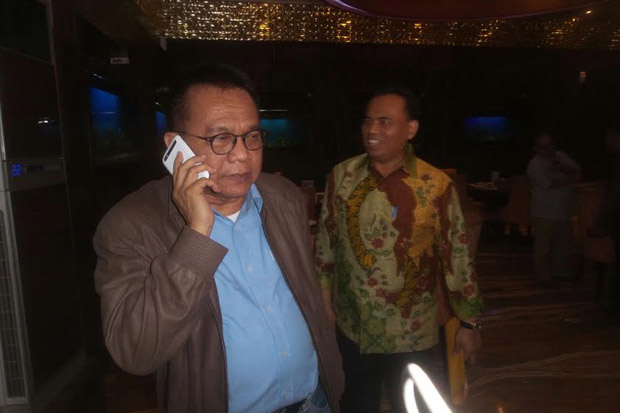 Saefullah Penuhi Undangan...