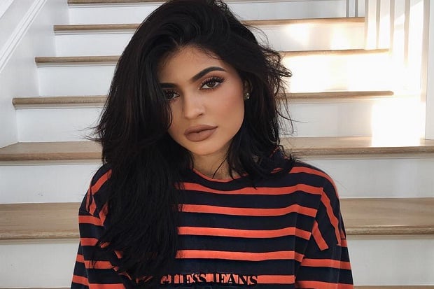 Wow, Kylie Jenner Jarang...