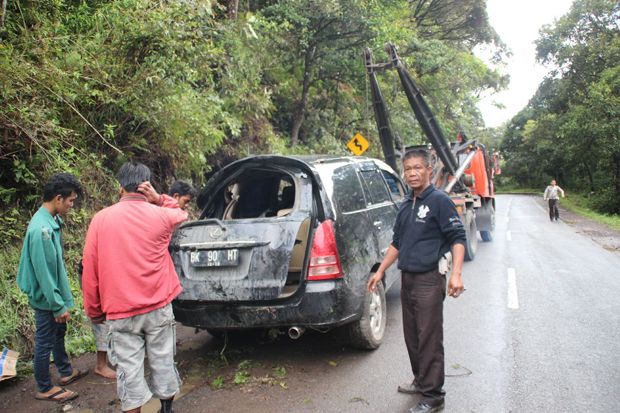 Selain Bus Rombongan...
