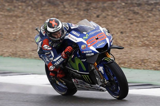 Lorenzo Bicara Balapan...
