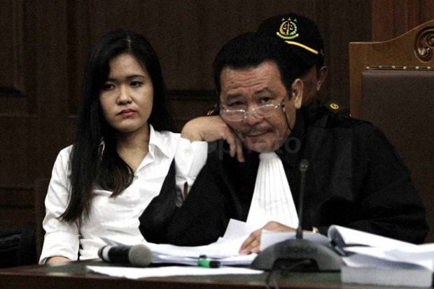 Ayah Mirna Teriaki Kuasa...