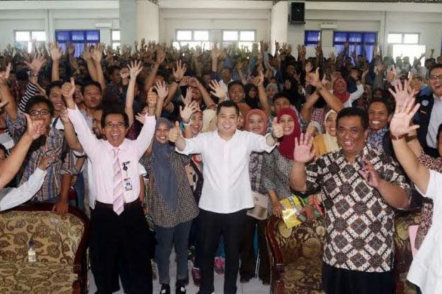 Kiat Membangun Diri...