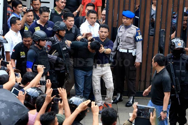 Perampokan di Pondok...