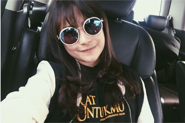 Prilly Latuconsina Bingung...