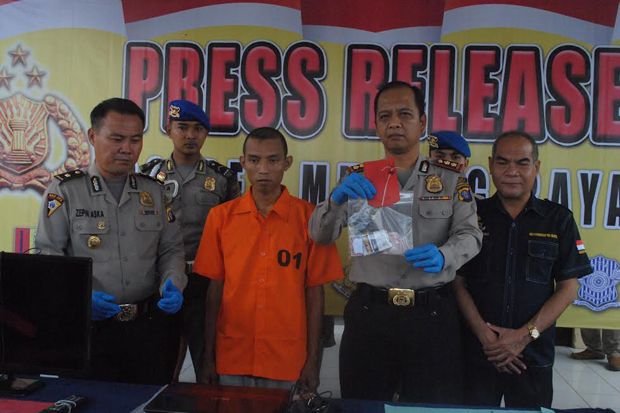 Nyambi Jualan Sabu,...