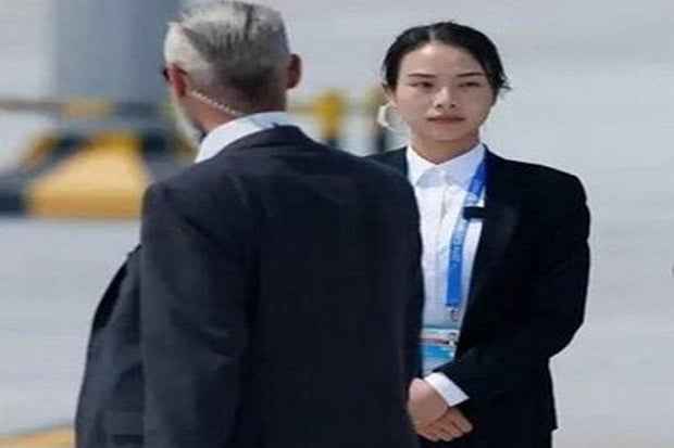 Jadi Bodyguard Tercantik...