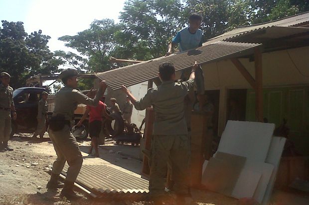 Bangunan Liar di Subang...