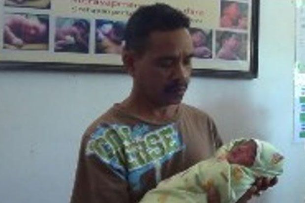 Bayi Laki-laki Dibuang...
