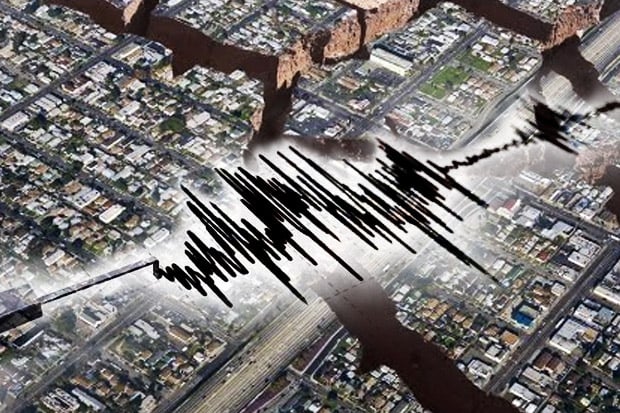 Gempa 5,7 SR Guncang...