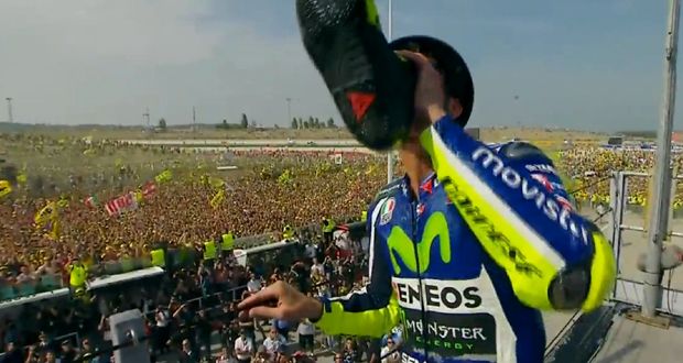 Rossi Ikut Selebrasi...