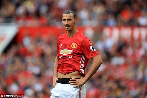 Tampil Fenomenal, Manchester...