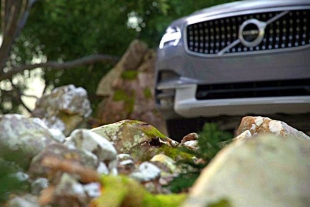 Volvo Segera Hadirkan...