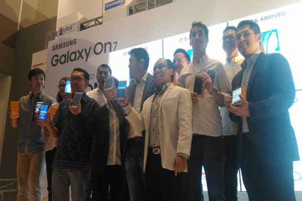 Samsung Optimis Kehadiran...