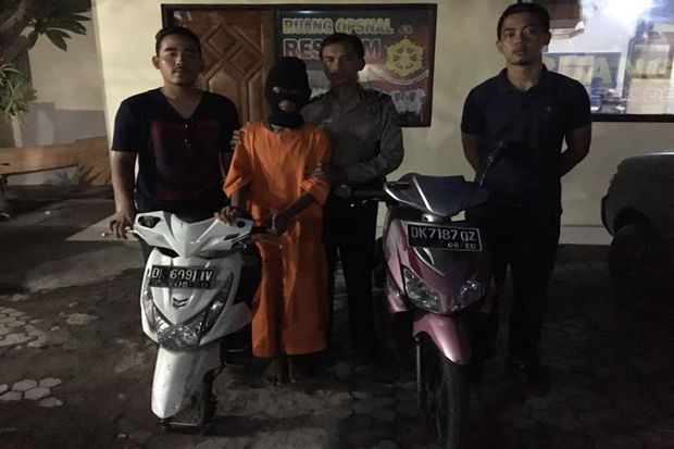 Gasak Dua Motor, Bocah...