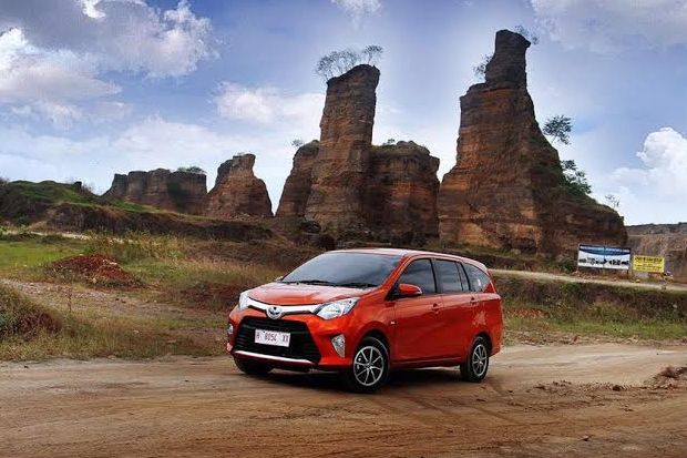 Angka Pemesanan Toyota...