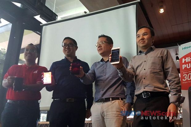Gandeng Hisense, Smartfren...