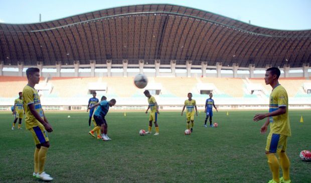 Laga Perdana Cabang...