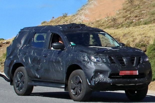 Penantang Pajero Sport...