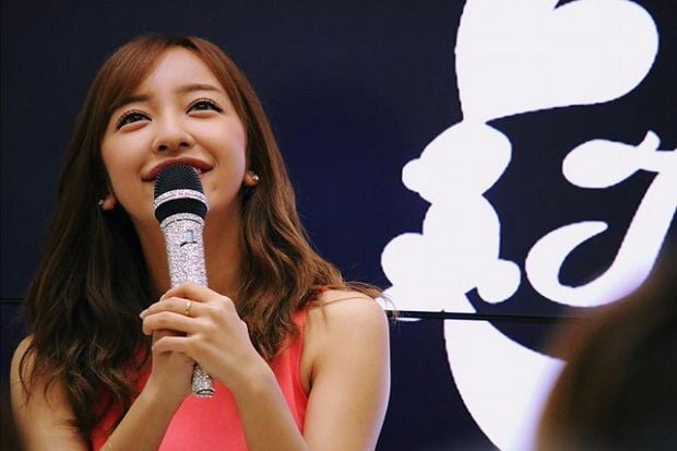 Tomomi Itano Kepo Sama...