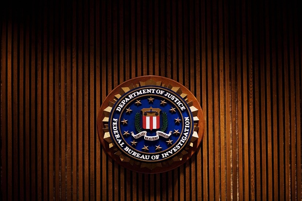 FBI Bantah Lakukan Penangkapan...