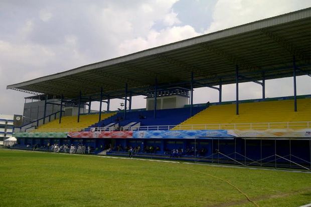 Duh, Pertandingan Kriket...