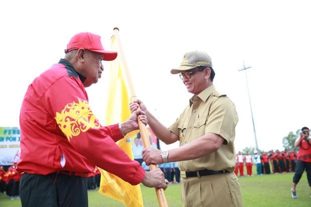 Pertama Kali Ikut PON,...