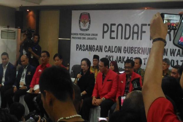 Tanpa Visi Misi, Ahok-Djarot...