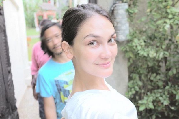 Luna Maya Sampingkan...
