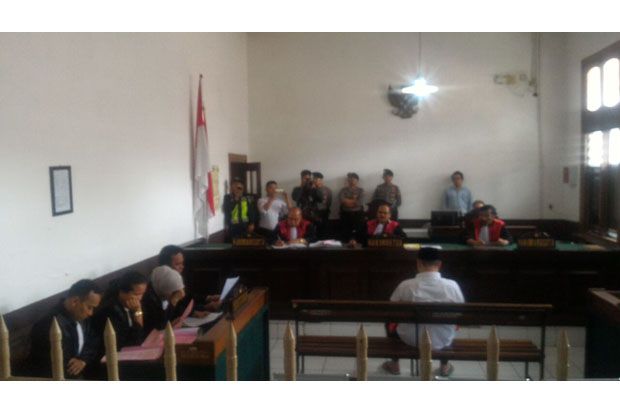 Ratusan Polisi dan CPM...