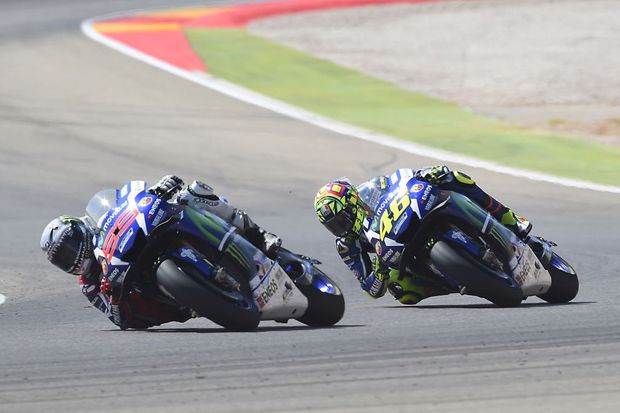 Tak Ingin Lorenzo Jatuh,...
