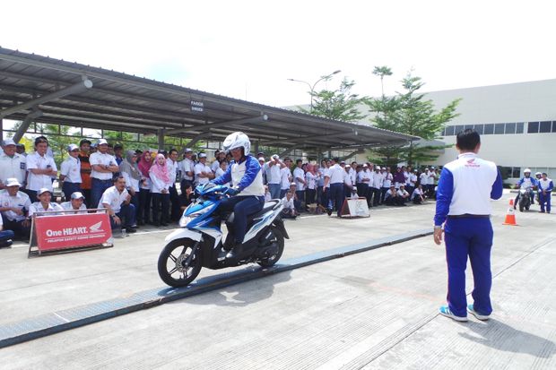 Astra Motor Jateng Sebarkan...