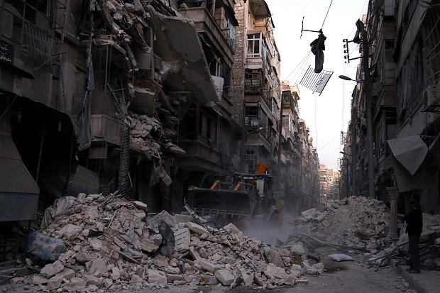 Aleppo Kembali Dibombardir,...