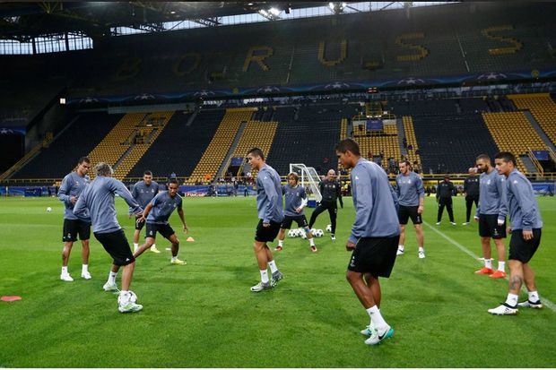 Susunan Pemain Borussia...