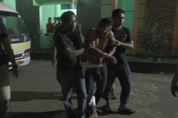 Polisi Lumpuhkan Pelaku...