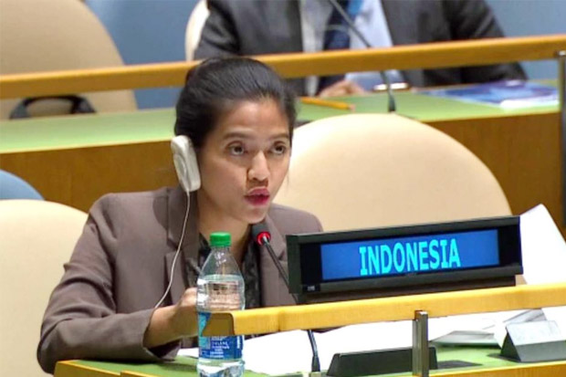Diplomat Cantik Indonesia...