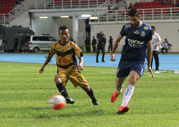 Preview Arema vs Mitra...