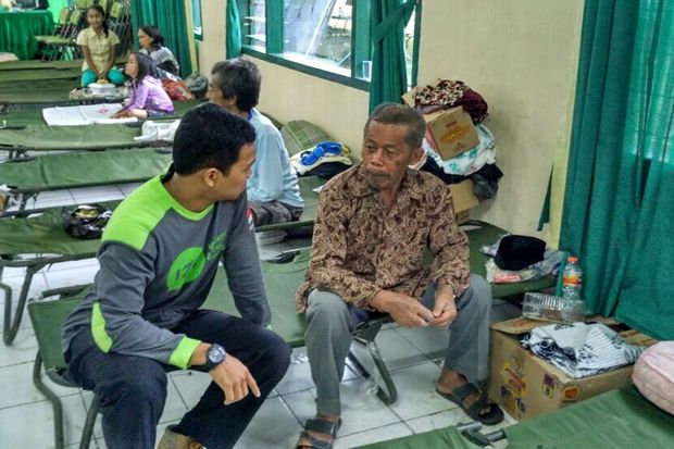 Derita Balita di Tengah...