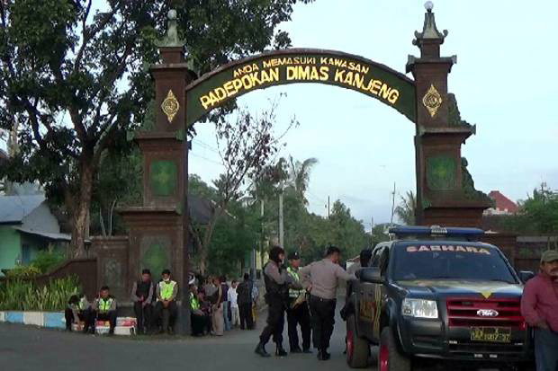 NU dan Muhammadiyah...