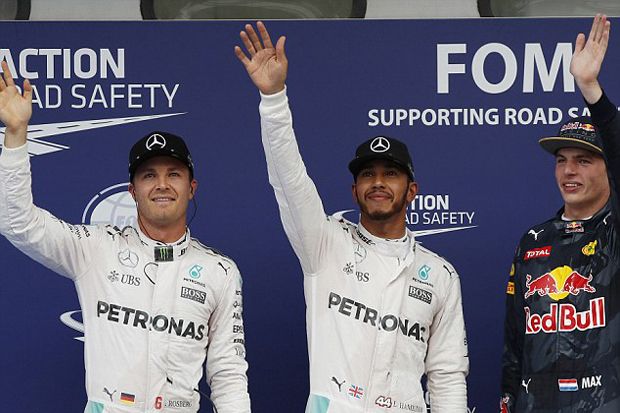 Hamilton Cetak Pole...