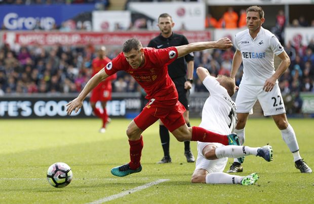 Liverpool Ambil Tiga...
