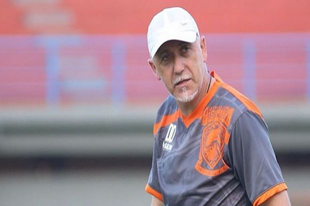Lagi, Pelatih PBFC Kritik...