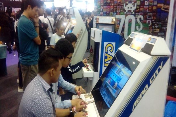 Asiknya Main Game Jadul...