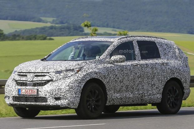 Honda CR-V Generasi...