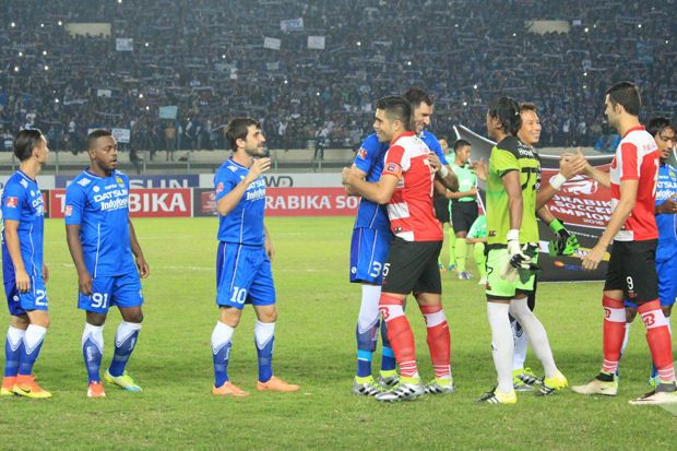 Pelatih MU Waspada Ambisi...