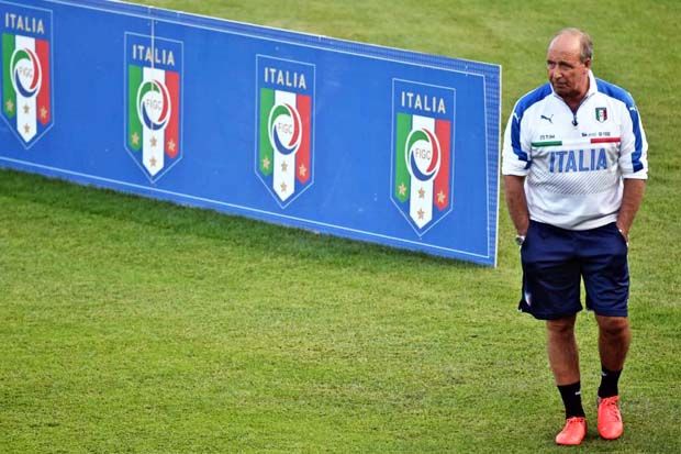 Tanpa Chiellini, Italia...